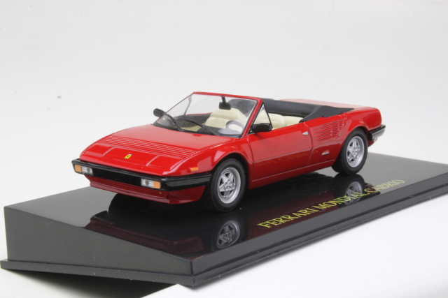 Ferrari Mondial Cabrio 1982, punainen - Sulje napsauttamalla kuva