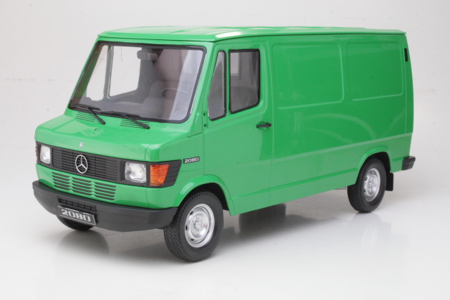 Mercedes 208D Van, vihreä