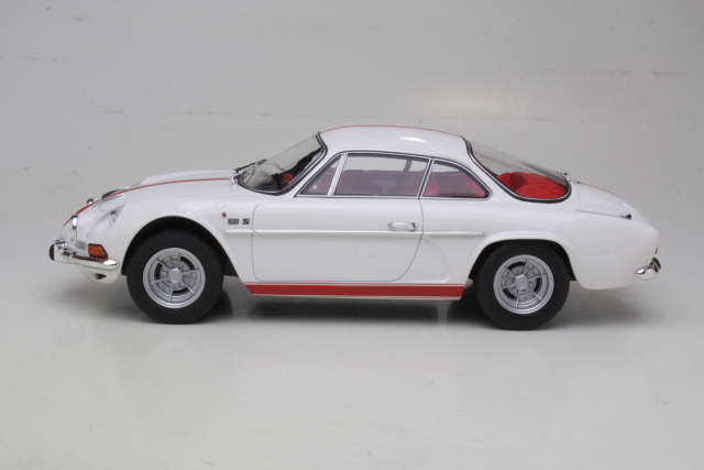 Alpine Renault A110 1600S 1971, white/red stripes
