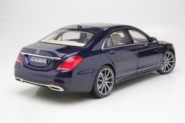 Mercedes S-Class AMG-Line 2018, tummansininen