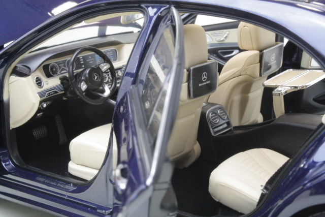Mercedes S-Class AMG-Line 2018, tummansininen