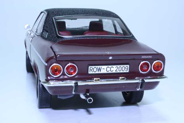 Opel Manta A Berlinetta, tummanpunainen