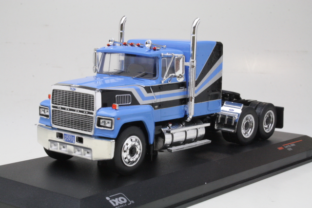 Ford LTL-9000 1978, sininen
