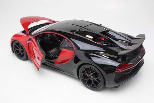 Bugatti Chiron Sport 2016 "16", punainen/musta - Sulje napsauttamalla kuva