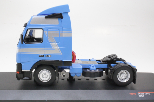 Volvo FH12, blue/white