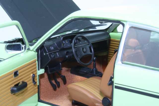 Opel Kadett_C SR Coupe 1976, vihreä