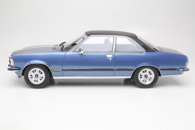 Opel Commodore B GS/E 1977, blue/black - Click Image to Close