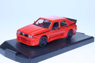 Alfa Romeo 75 Evoluzione IMSA Clienti 1987, punainen