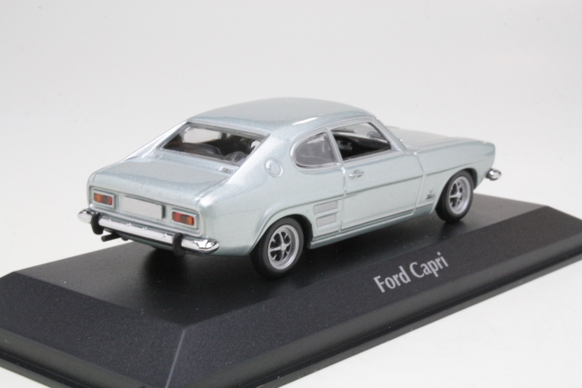 Ford Capri Mk1 1969, vaaleansininen - Sulje napsauttamalla kuva