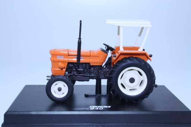 Fiat 640 1973, orange