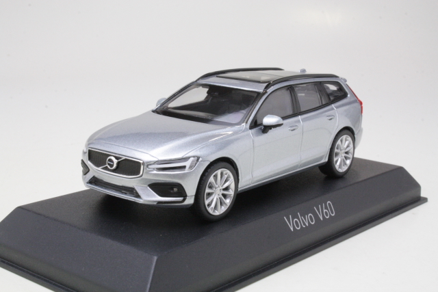 Volvo V60 2018, hopea - Sulje napsauttamalla kuva