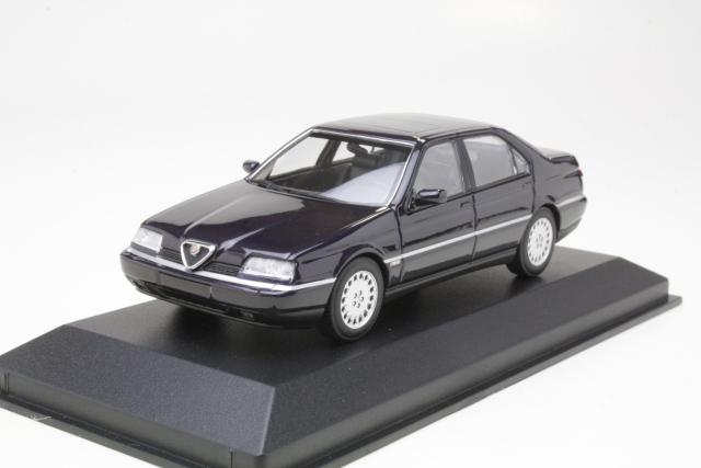 Alfa Romeo 164 3.0 V6 Super 1992, tummansininen