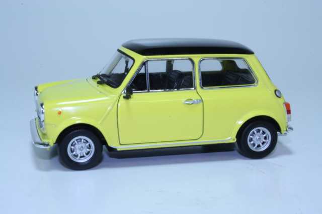 Mini Cooper 1300, yellow