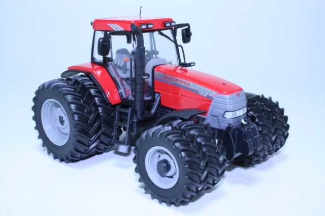 Mc Cormick MTX145 2008 (paripyörillä)