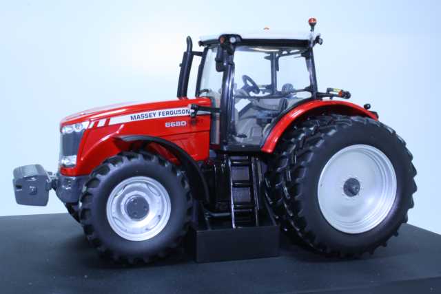 Massey Ferguson 8680 US version (6 wheels)