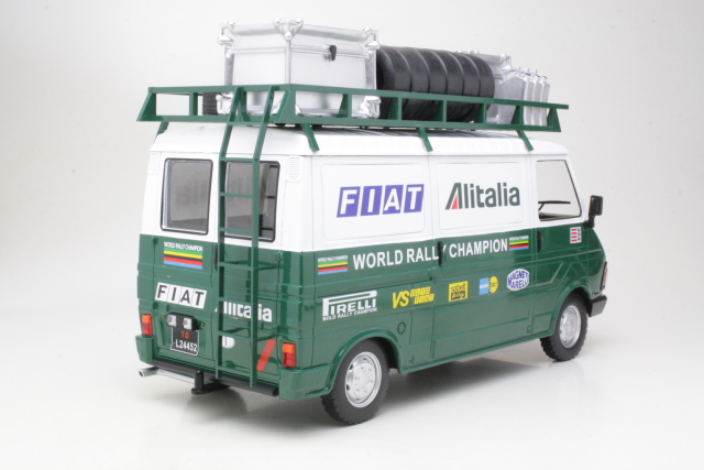 Fiat 242 1979 "Fiat Alitalia Rally Team" + traileri