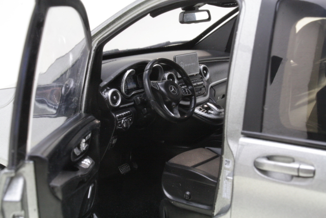 Mercedes V-Class 2018, grey