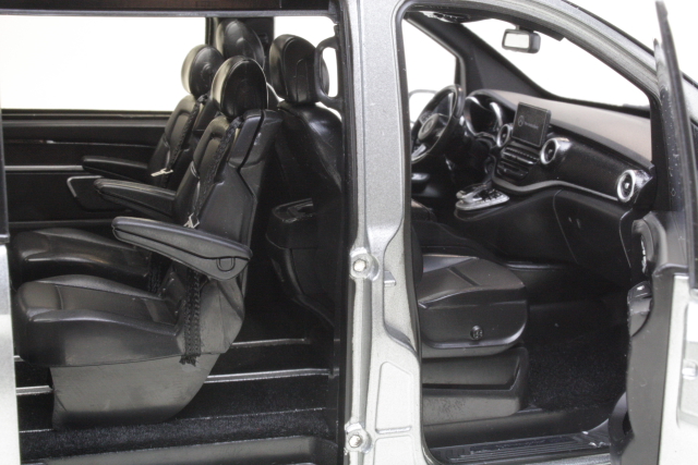 Mercedes V-Class 2018, grey