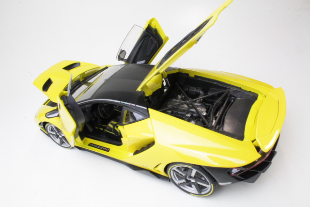 Lamborghini Centenario LP770-4 2016, keltainen - Sulje napsauttamalla kuva