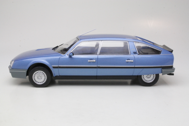 Citroen CX2500 Prestige Phase 2 1986, sininen - Sulje napsauttamalla kuva