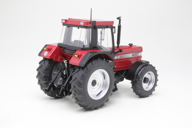 Case IH 1455 XL, red