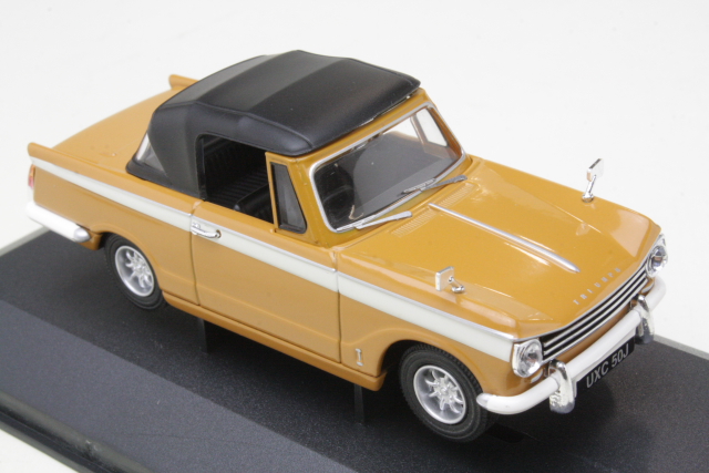 Triumph Herald 13/60 Convertible, light brown