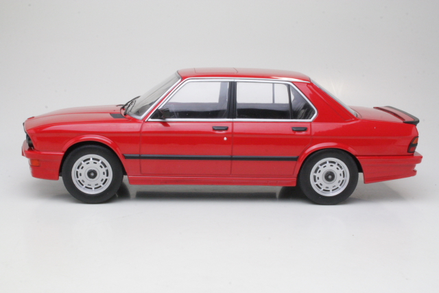 BMW M535i 1986, red
