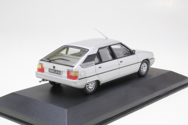 Citroen BX 16 TRS 1982, silver
