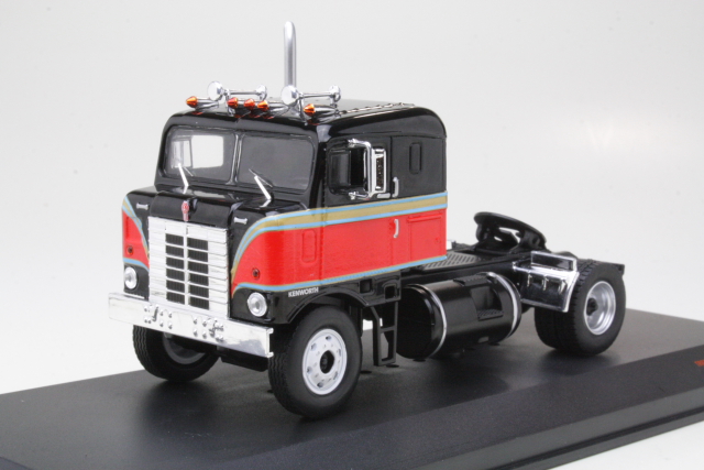 Kenworth Bullnose 1950, black/red