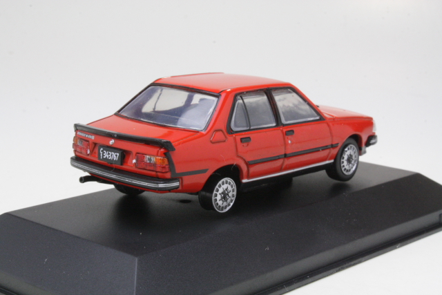 Renault R18 GTX Mk2 1987, punainen (B-LAATU) - Sulje napsauttamalla kuva