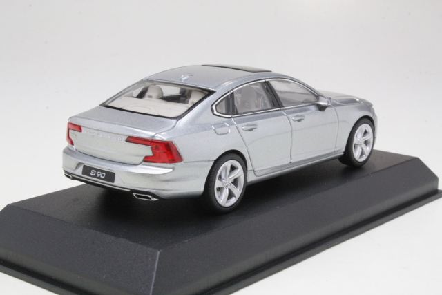 Volvo S90 2016, hopea
