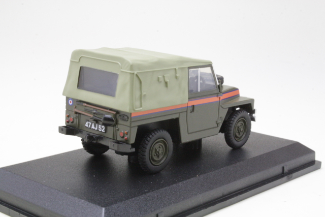 Land Rover Lightweight Soft Top "RAF Police" - Sulje napsauttamalla kuva