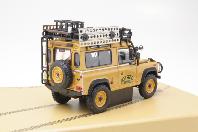 Land Rover Defender 90 "Camel Trophy Edition" - Sulje napsauttamalla kuva