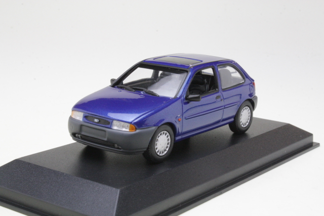 Ford Fiesta 1995, sininen - Sulje napsauttamalla kuva