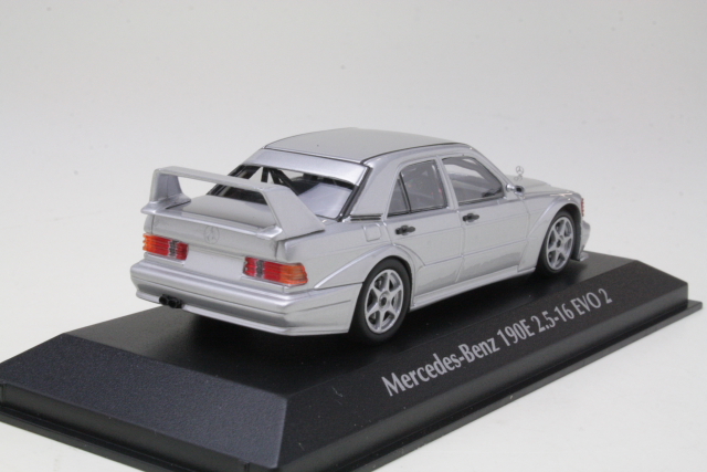 Mercedes 190E 2.5-16 Evo2 1990, silver