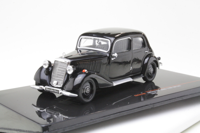 Mercedes 170V (W136) 1949, musta