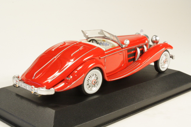 Mercedes 540K Roadster 1936, red