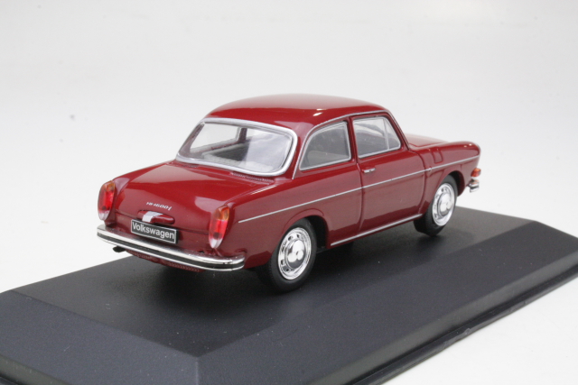 VW 1600 L 1970, dark red