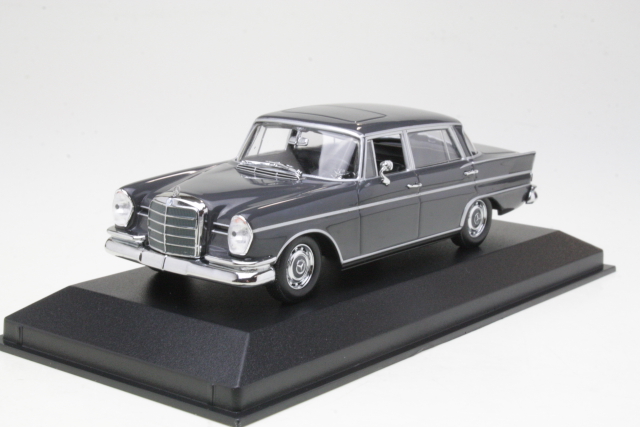 Mercedes 300SEL 1963, grey