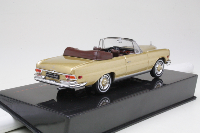 Mercedes 280SE (w111) 3.5 1969, gold - Click Image to Close