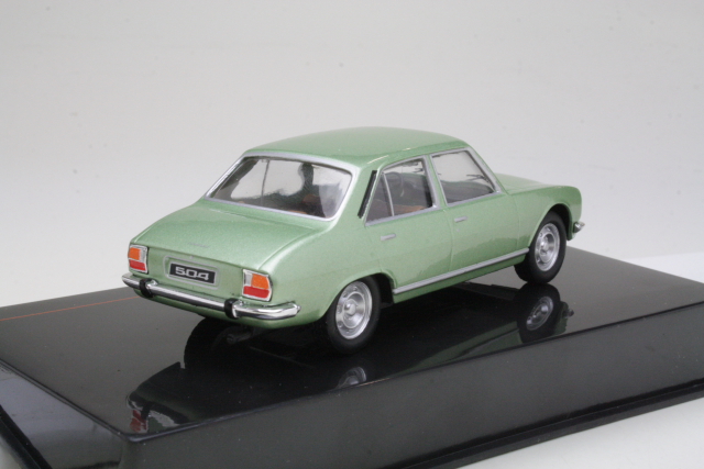Peugeot 504 1969, green