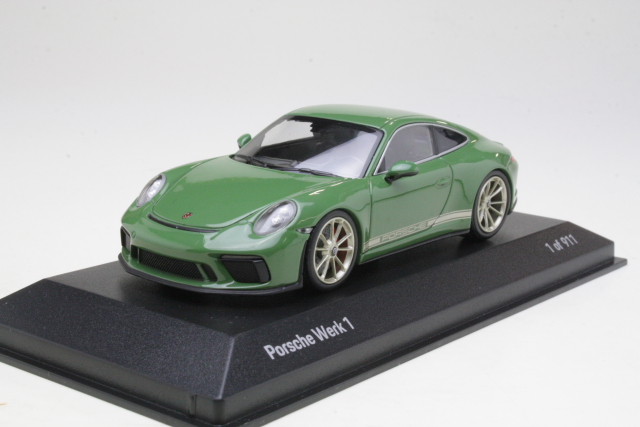 Porsche 911 (991-2) GT3 Touring Package Werk1 2017, green - Click Image to Close