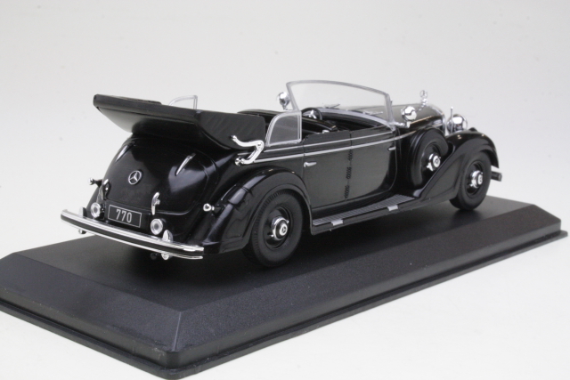 Mercedes 770K Special Roadster 1938, musta
