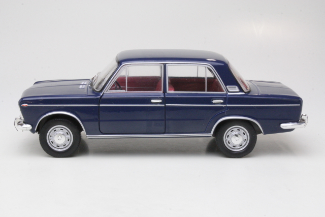 Fiat 125 1970, tummansininen