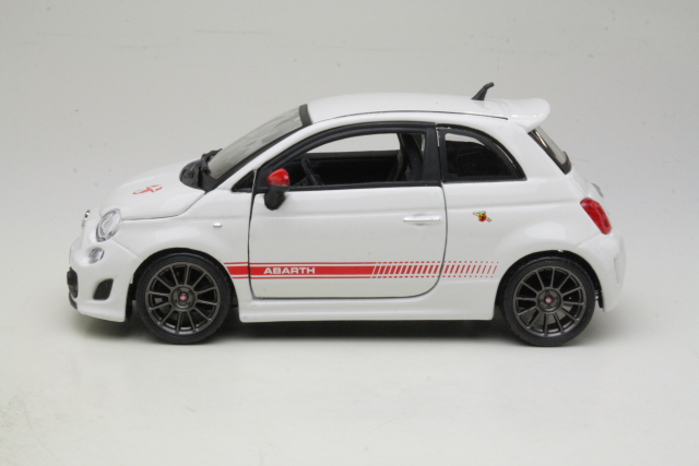 Fiat 500 Abarth SS 2008, white "EsseEsse" - Click Image to Close