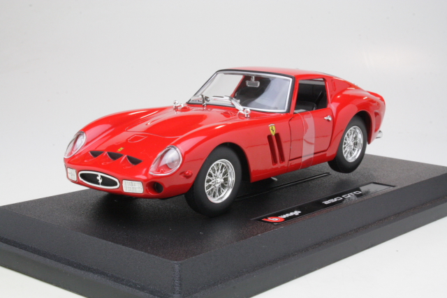 Ferrari 250 GTO 1962, punainen - Sulje napsauttamalla kuva