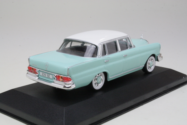 Mercedes 220SE (w111) "Heckflosse" 1959, turkoosi