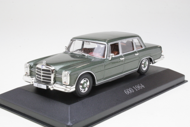 Mercedes 600 (w100) 1964, vihreä - Sulje napsauttamalla kuva