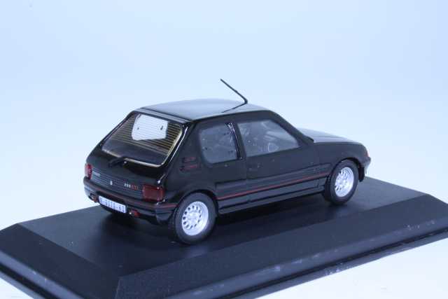 Peugeot 205 GTi 1.6 1985, musta