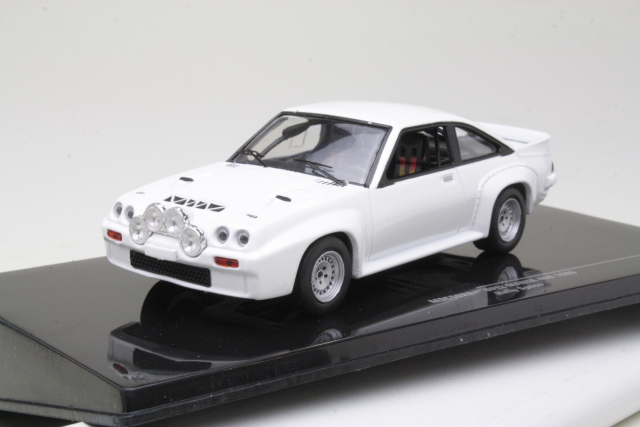 Opel Manta B 400 1986, valkoinen "Rally Spec"